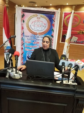 تكريم المغربية نادية ضاهر “سفيرة السلام والإنسانية” بشهادة فخرية بدولة مصر