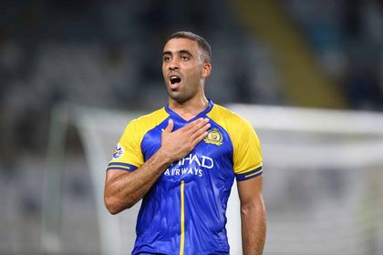 حمدالله يفوز بجائزة أفضل لاعب في غشت