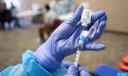 وزارة الصحة ترخص بشكل استعجالي للقاح “سينوفارم” ضد فيروس كورونا المستجد