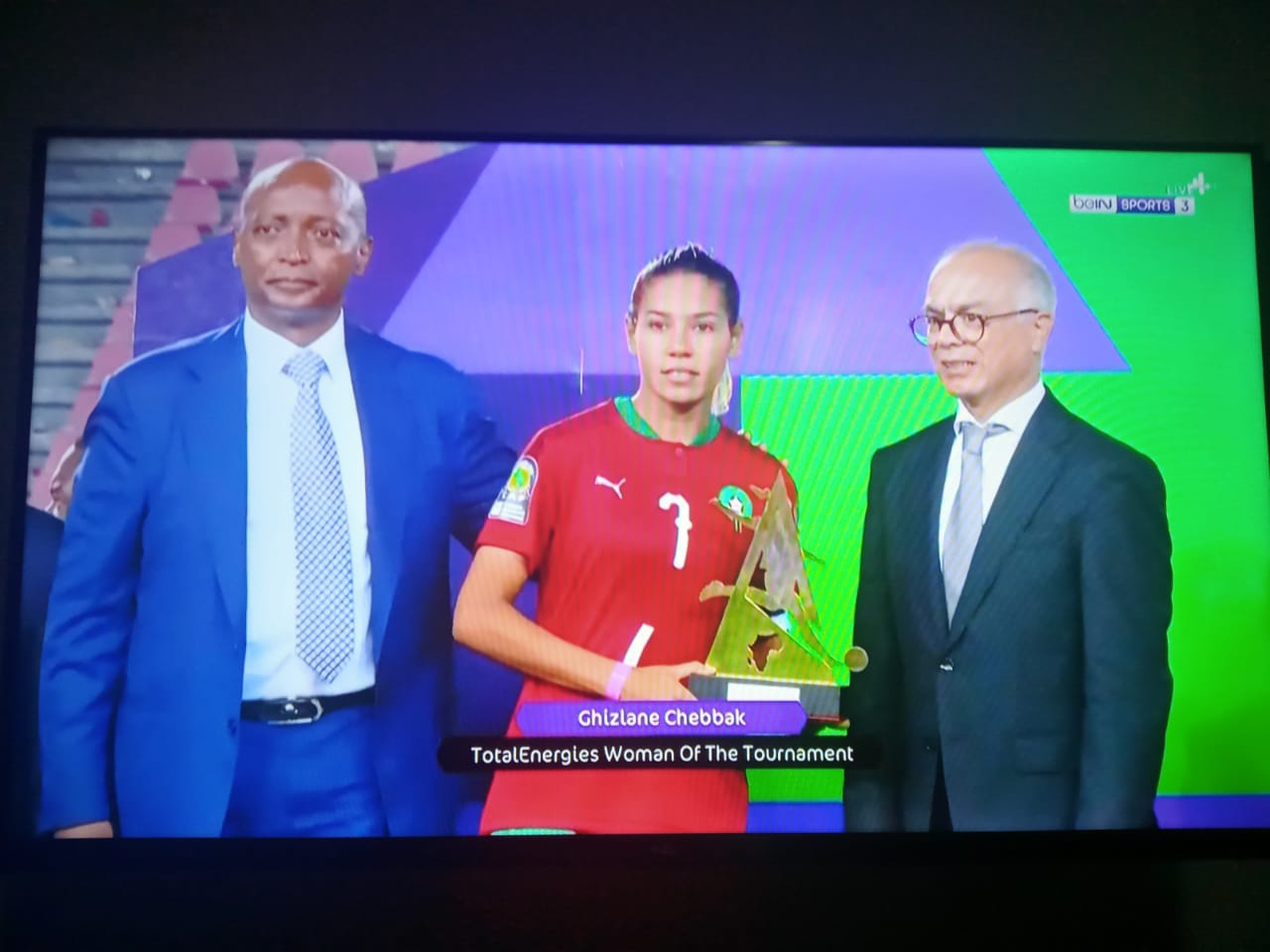 اختتام نهائيات كأس إفريقيا للسيدات بالمغرب: غزلان الشباك أفضل لاعبة في البطولة و منتخب جنوب إفريقيا يهيمن على أغلب الجوائز