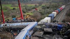 إضرابات ضخمة تصيب اليونان بالشلل إثر حادث القطار