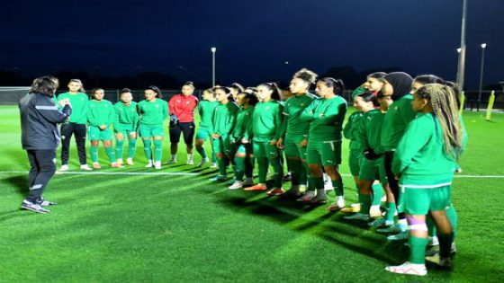 المنتخب الوطني لكرة القدم النسوية يجري أخر حصة تدريبية قبل لقاء كولومبيا