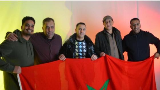الجالية المغربية بإسبانيا تبدع في أغنية ” توحشت بلادي ”  .