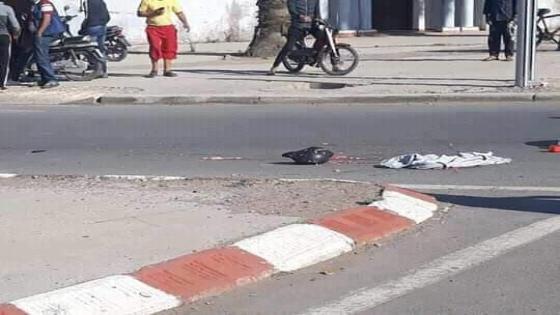 شاحنة من الحجم الكبير “رموك” تدهس سائق دراجة نارية وترديه قتيلا