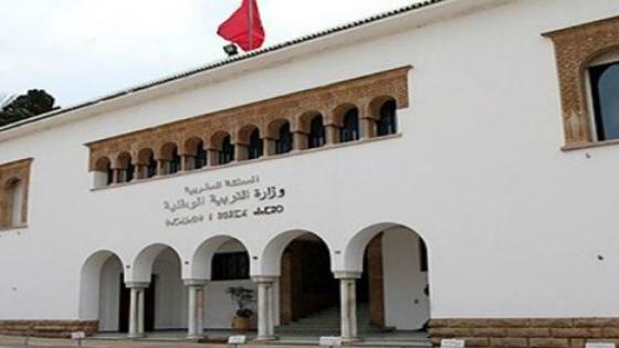 المقرر الوزاري لم يحسم بشكل قاطع في النموذج التربوي الذي سيتم اعتماده في الدخول المدرسي المقبل