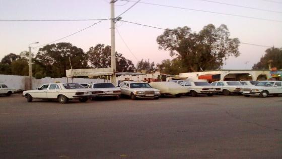 أصحاب الطاكسيات بخميس متوح وأولاد أفرج ينددون بالوضع ويطالبون الجهات المسؤولة التدخل الفوري