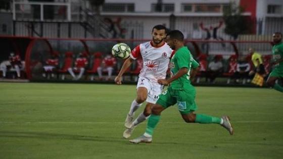 فوز الرجاء خارج القواعد يجعله يتربع على الزعامة