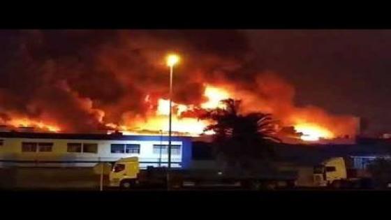 حريق مهول بأحد المصانع بالبرنوصي بالبيضاء