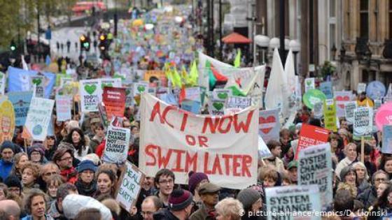 مسيرات واحتجاجات عالمية للمطالبة بخفض الانبعاثات وحماية البيئة