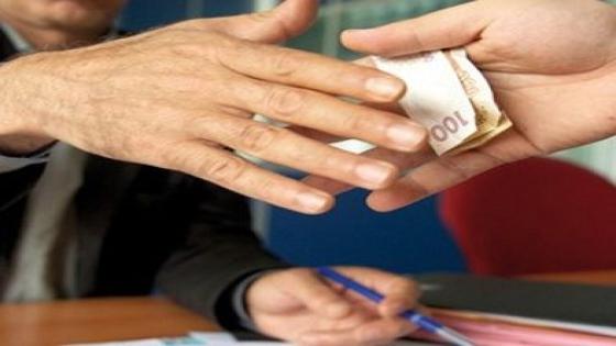 اعتقال عون سلطة بالقصر الكبير