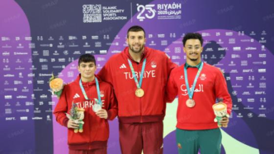 ألعاب التضامن الإسلامي.. السباح أحمد ياسين فليو يحرز برونزية سباق 50 متر صدر رجال