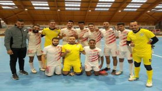 كرة القدم داخل القاعة نادي أسود الخبازات فريق نموذجي في التسيير الرياضي