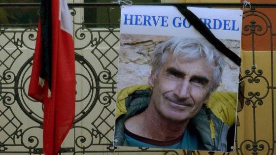 الجزائر: محاكمة المتهمين بخطف وقتل سائح فرنسي في 2014