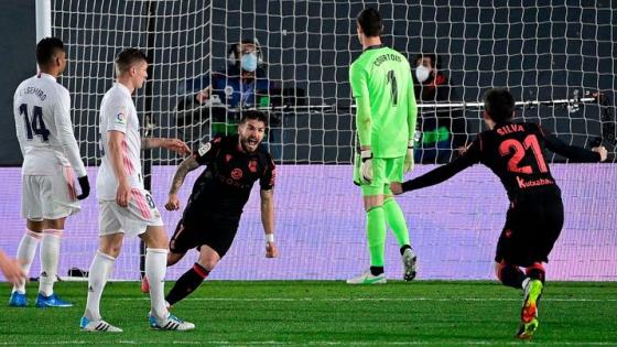 الريال ينجو من السقوط على أرضه