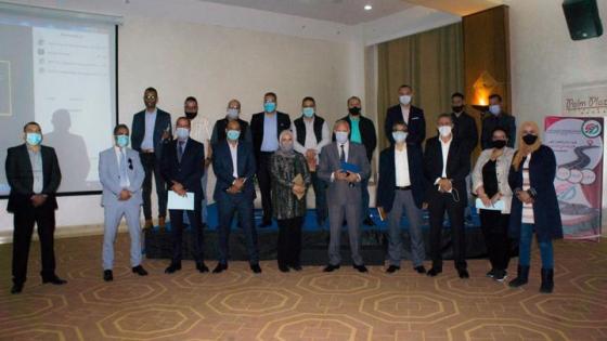 الفيدرالية الوطنية للنقل السياحي بالمغرب تعقد لقاءً تواصليا حول أزمة النقل السياحي بالمغرب وتدرس السبل الممكنة للخروج من الأزمة