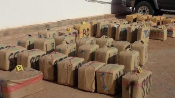 حجز 5 أطنان و820 كلغ من مخدر الشيرا وتوقيف ستة أشخاص على مستوى الشريط الطرقي الدار البيضاء – بوزنيقة