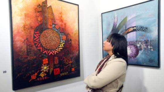 افتتاح معرض “تقاطعات حروفية” بسلا.. رحلة بين الخط والفن المغربي المعاصر