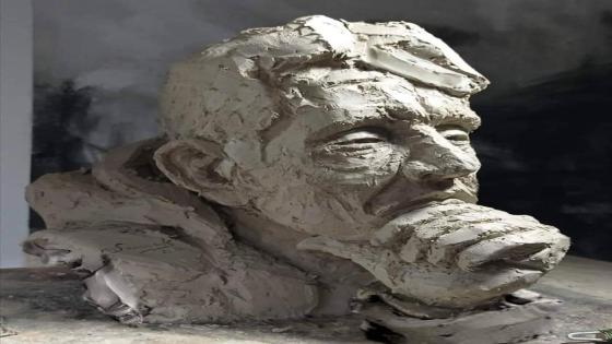 “يد مدت في الظلام ” للكاتب والشاعر محمد كمل