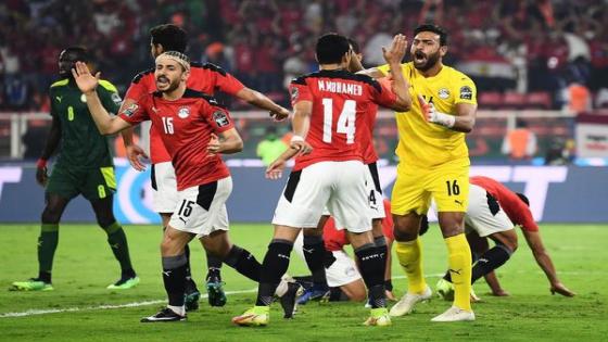 نهاية الشوط الأول بالتعادل بين مصر والسنغال مع تضييع ضربة من طرف ماني