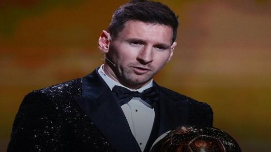ميسي يفوز بالكرة الذهبية 2021 للمرة السابعة في تاريخه