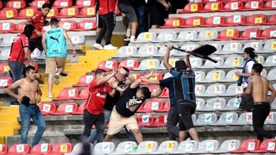 قتلى ومصابون في اشتباك بالدوري المكسيكي