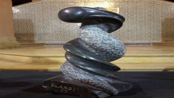 ” لن تذهب الى أي مكان ” للكاتب والشاعرمحمد كمل