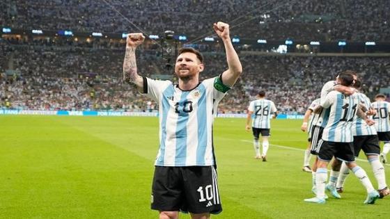 ميسي يقود الأرجنتين لهزم المكسيك ويعادل رقم مارادونا بالمونديال