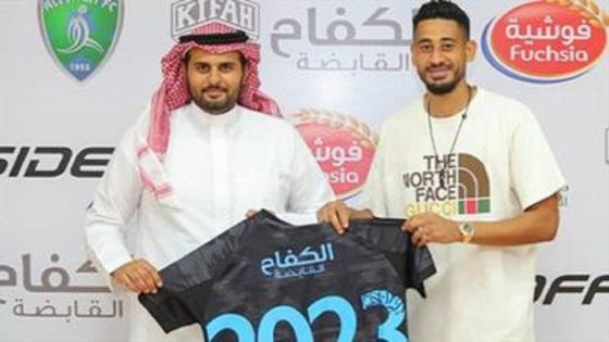 فريق الفتح السعودي يجدد عقد المغربي مراد باتنا