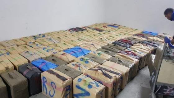 إحباط محاولة تهريب كمية كبيرة من المخدرات بميناء طنجة المتوسط