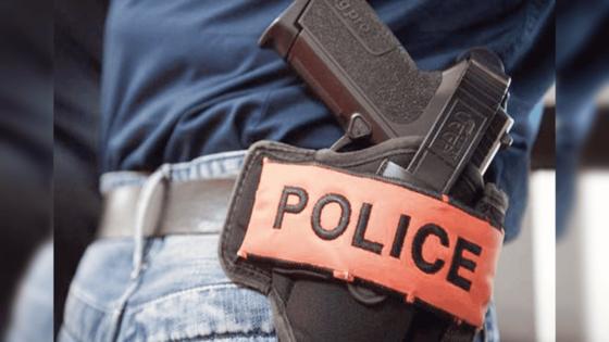 شرطي يضطر لإشهار سلاحه الوظيفي لتوقيف شخص هدد سيدة وطفلها بسلاح أبيض