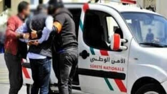 توقيف موظف شرطة بقلعة السراغنة بتهمة حيازة الكوكايين والشيرا
