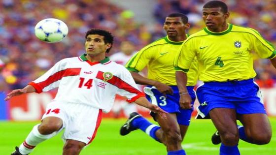 صلاح الدين خلال مواجهة منتخب بلاده أمام البرازيل في مونديال فرنسا (الشرق الأوسط)