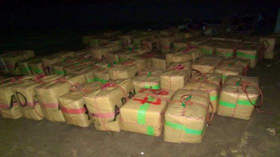 شرطة بني مكادة بطنجة توقف شخصين بحوزتهما كميات كبيرة من المخدرات