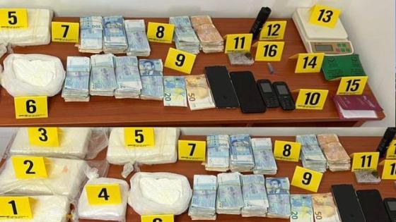   الشرطة تحجز كمية من الكوكايين والأقراص المهلوسة بالدار البيضاء وأسفي