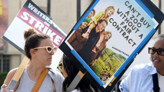 كُتاب هوليوود ينهون إضرابا دام خمسة أشهر وكلف الاقتصاد الأمريكي 5 مليارات دولار