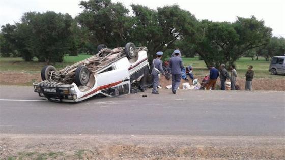 انقلاب سيارة لنقل العمال الزراعيين بتارودانت يخلف عدة ضحايا