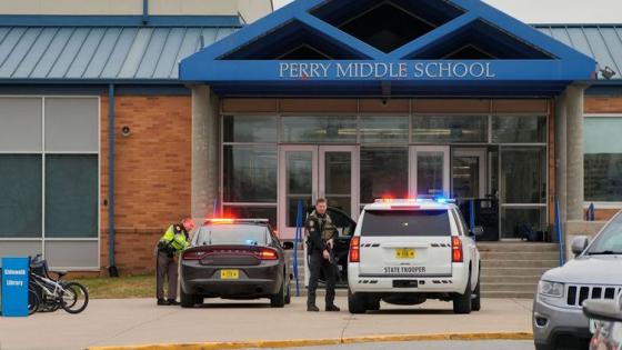 قتيل وخمسة جرحى برصاص تلميذ أطلق النار في مدرسته بولاية آيوا الأمريكية