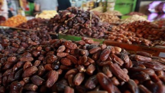 عناصر الدرك الملكي بايت عتاب تحجز الأطنان من التمور الفاسدة