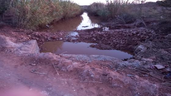 سكان دواوير السواسة و أولاد العماري وأولاد عبد الله بجماعة أولاد أفرج يطالبون بإصلاح الطريق وفك العزلة عنهم