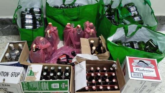 الشرطة بطنجة تداهم منزلا وتحجز كمية من المخدرات والمشروبات الكحولية المهربة