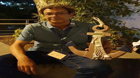 بورحيم يهدي للمغرب جائزة افضل إخراج مسرحي في مهرجان الرحالة الاردني