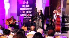 الفنانة نبيلة معن تبدع في أمسية فنية بالمهرجان الوطني للفنون الشعبية بمراكش