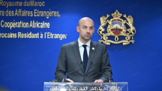 فرنسا تجدد التأكيد على أن “حاضر ومستقبل الصحراء يندرجان في إطار السيادة المغربية ” وتحدد التدابير المعتمدة تطبيقا لهذا القرار