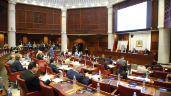 مجلس النواب.. لجنة المالية والتنمية الاقتصادية تصادق على الجزء الأول من مشروع قانون المالية لسنة 2026