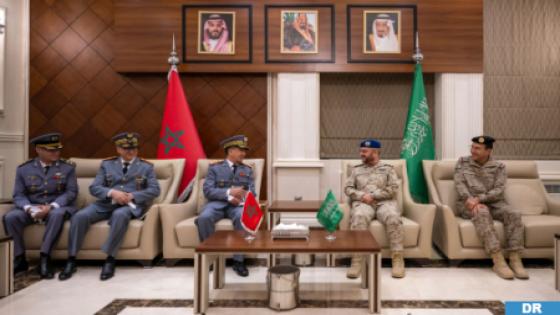 الفريق أول المفتش العام للقوات المسلحة الملكية يقوم بزيارة عمل إلى المملكة العربية السعودية