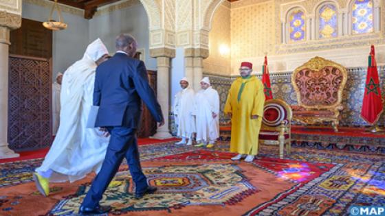 جلالة الملك يستقبل عددا من السفراء الأجانب