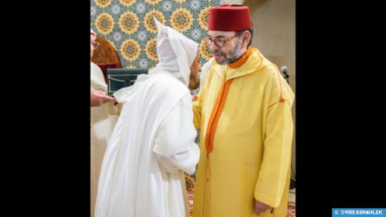 أمير المؤمنين يترأس بالقصر الملكي بالرباط حفلا دينيا إحياء لليلة القدر المباركة