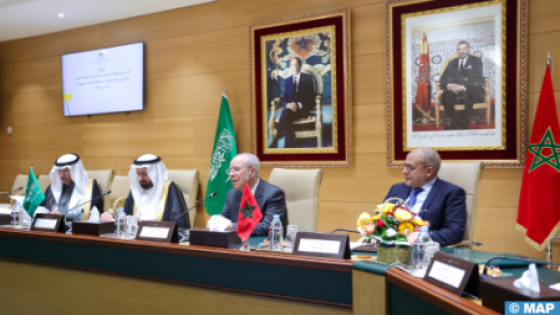 السيد التوفيق يبحث مع وزير الحج والعمرة السعودي سبل تعزيز التعاون في مجال خدمة ضيوف الرحمن