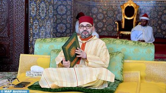 أمير المؤمنين يترأس مساء اليوم الإثنين حفل إحياء ليلة القدر المباركة بالقصر الملكي العامر بالرباط (وزارة القصور الملكية والتشريفات والأوسمة)