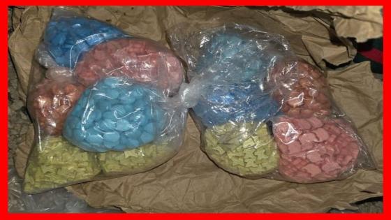 مصالح الأمن بمكناس تعتقل شخصين وتحجز 2000 قرص مهلوس